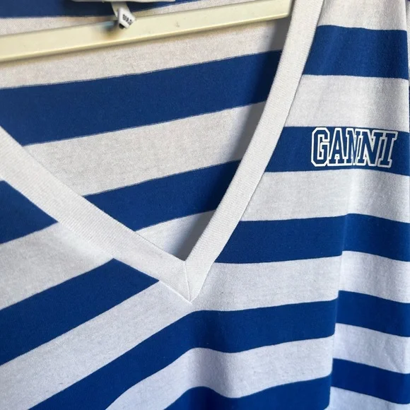 Ganni Blue and White Striped Logo Tee Shirt V Neck Size Medium - Picture 7 of 7